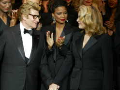Le style Yves Saint Laurent : comment un couturier a redéfini le vestiaire féminin moderne
