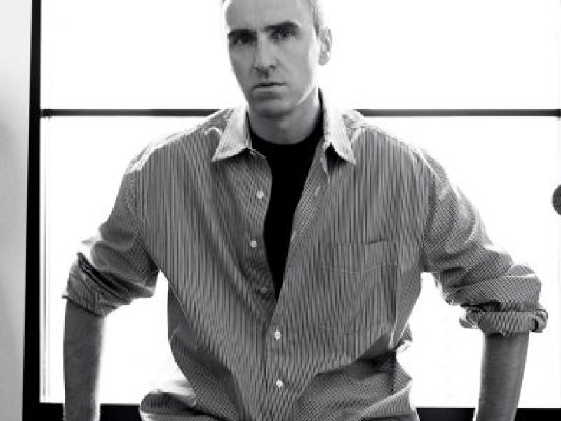 Raf Simons : biographie, héritage et influence