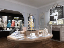 Dior inaugure une grande rétrospective à Granville en 2026