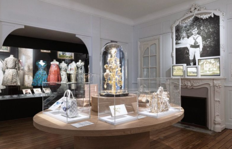 Dior inaugure une grande rétrospective à Granville en 2026