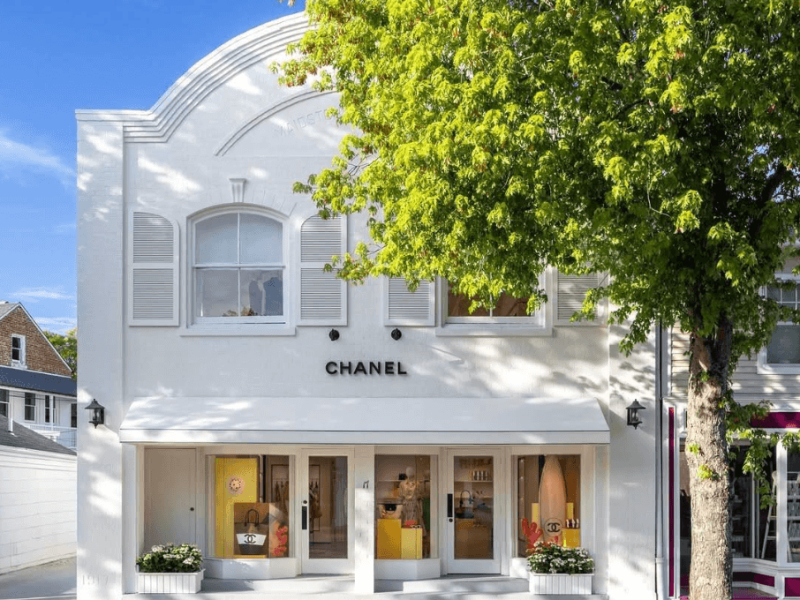 Pop-up store luxe été 2026 | Chanel ouvre sa boutique d&rsquo;été dans les Hamptons