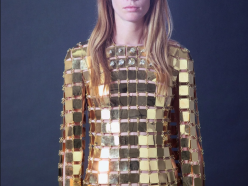 Rabanne et la culture populaire : de l’icône futuriste à la marque de performance marketing