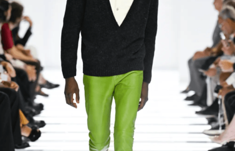 Prada menswear collection 2027 : le pari du minimalisme stratégique