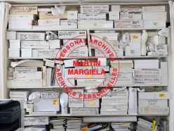 Martin Margiela expose ses archives personnelles avant une vente aux enchères évènement
