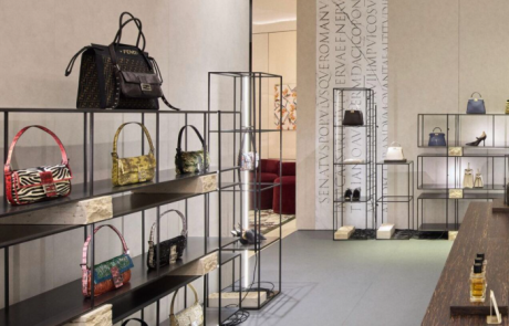 Fendi aligne son réseau de boutiques sur la vision de Maria Grazia Chiuri