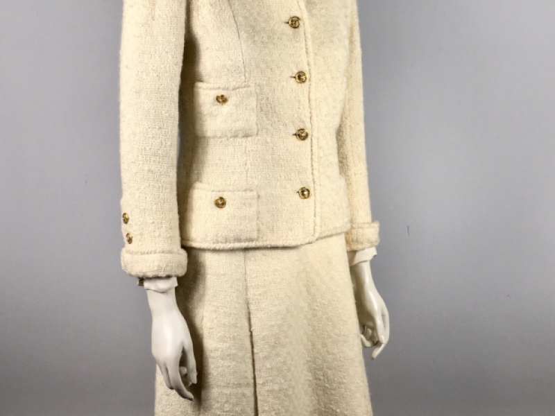 Le retour de Chanel en 1954 : comment Gabrielle Chanel redéfinit sa vision de l&rsquo;élégance moderne