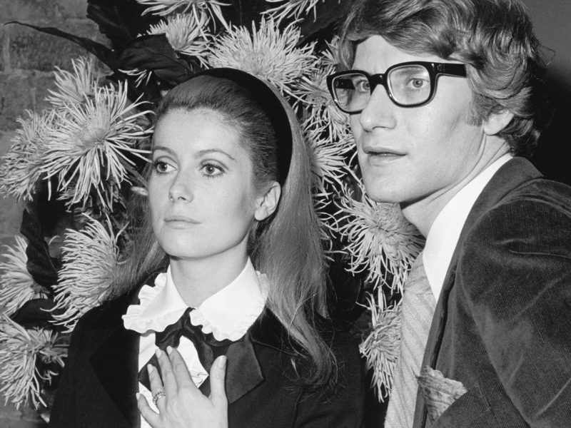 Série « Clientes et égéries célèbres » : Catherine Deneuve et Yves Saint Laurent, quarante ans de complicité