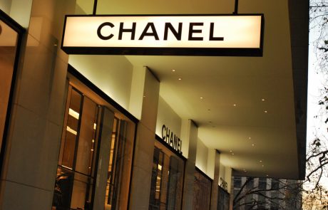 Chanel installe deux boutiques en Israël