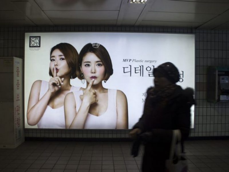 Vague féministe en Corée : quel impact pour le marché du cosmétique ?