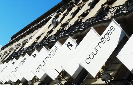 Kering devient propriétaire de la maison Courrèges