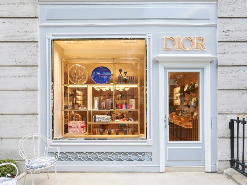 Dior ouvre sa 1e boutique art de vivre