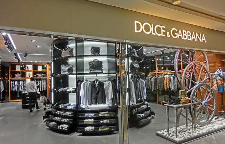 Dolce & Gabbana rénove ses trois boutiques parisiennes