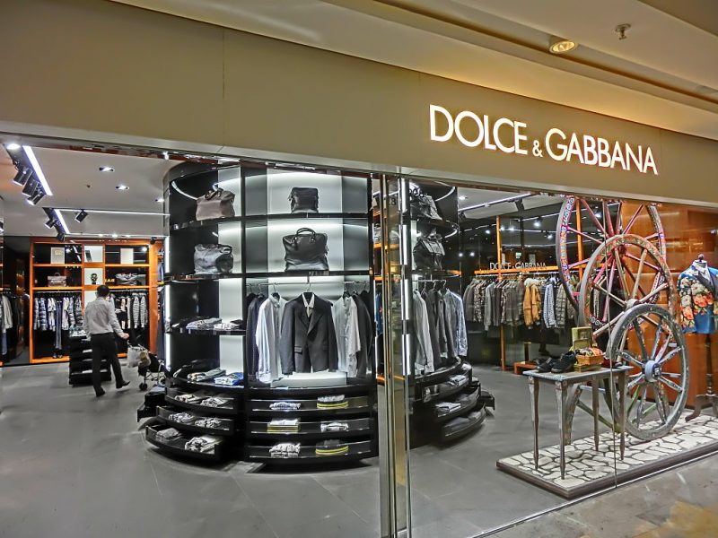 Dolce & Gabbana rénove ses trois boutiques parisiennes