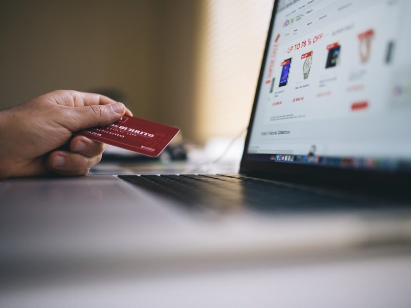 Le e-commerce progresse en France en 2019