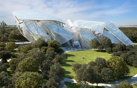 Fondation Louis Vuitton : franc succès pour la vente aux enchères « à l’aveugle »