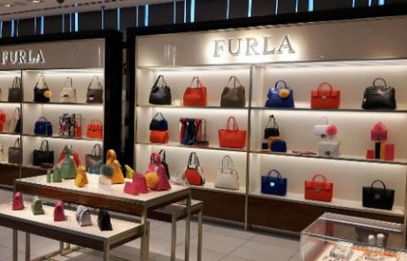 Furla s’attaque au marché de la parfumerie