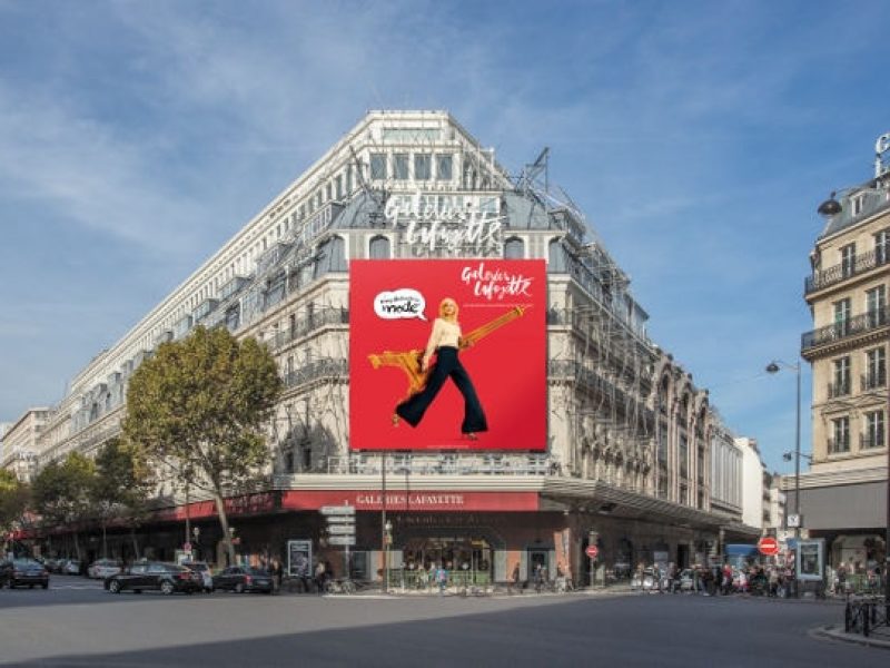 Les grands magasins parisiens s’intéressent aux sacs d’occasion