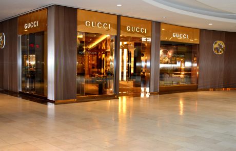 Gucci ouvre six centres d’appels de luxe