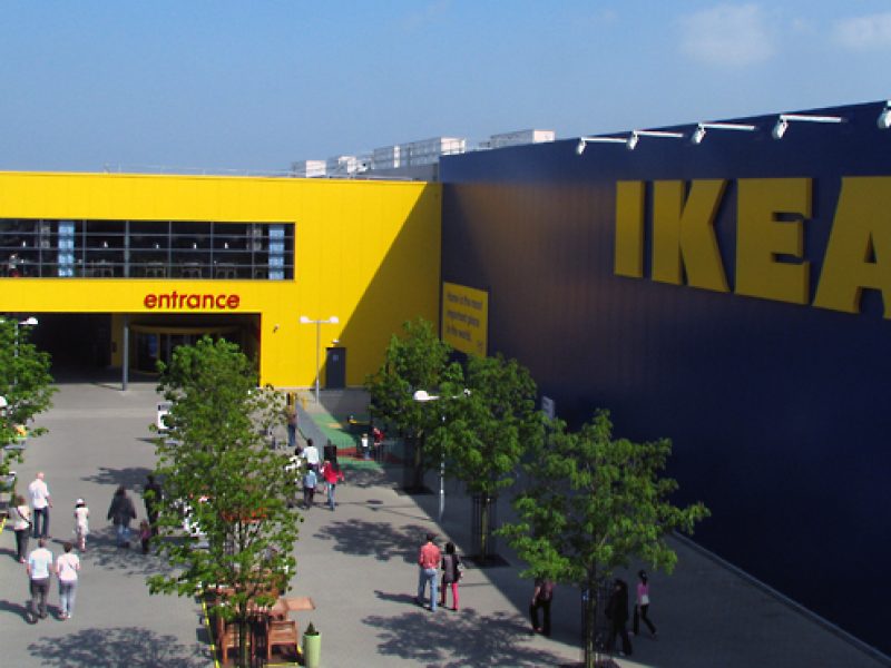 Ikea propose une collection design à l’occasion de son arrivée à Paris