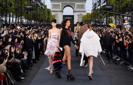 Les marques de cosmétique s’invitent dans la Fashion Week