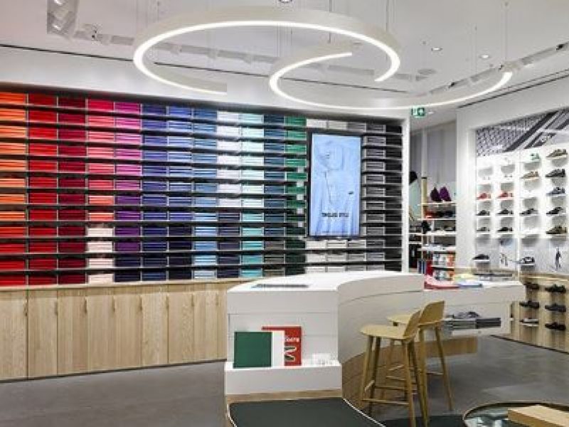 Nouveau concept de magasin Lacoste