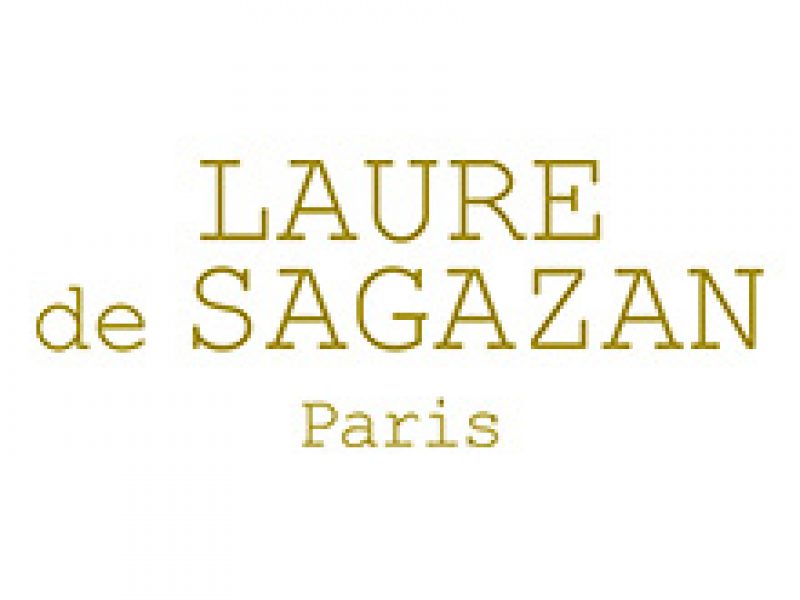 Laure de Sagazan recycle ses robes de mariée en lingerie