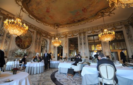 Alain Ducasse s’associe à de grands chefs pour un dîner d’exception au Meurice