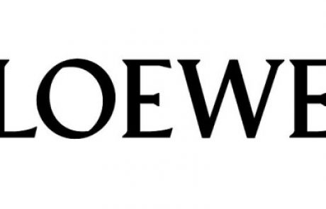 Loewe retire de la vente un ensemble décrié par des internautes