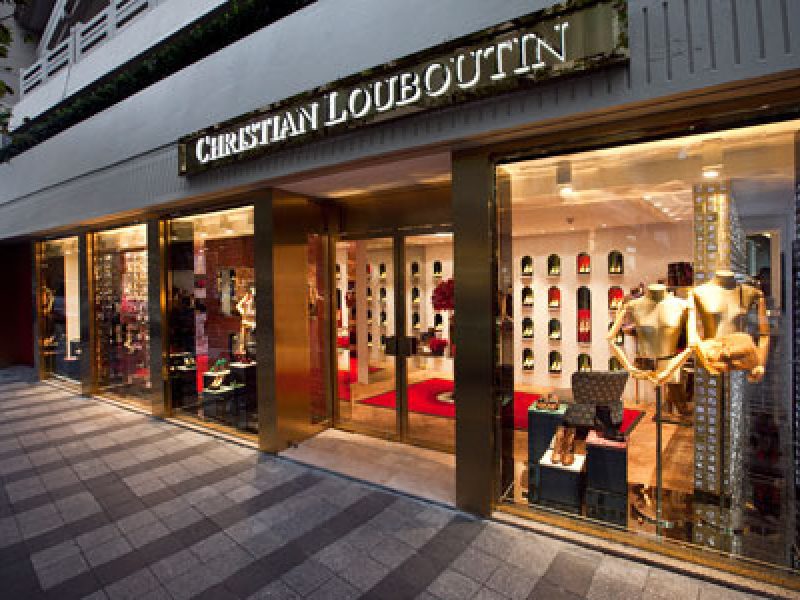 Un monde virtuel pour Christian Louboutin