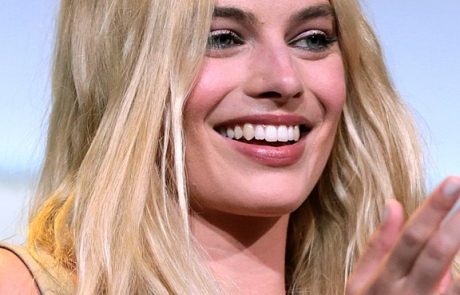 Margot Robbie : nouveau visage de Gabrielle Chanel Essence