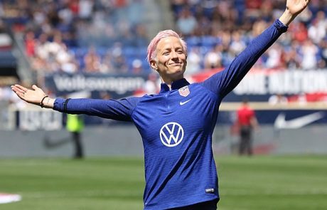 La footballeuse Megan Rapinoe : nouvelle égérie Loewe