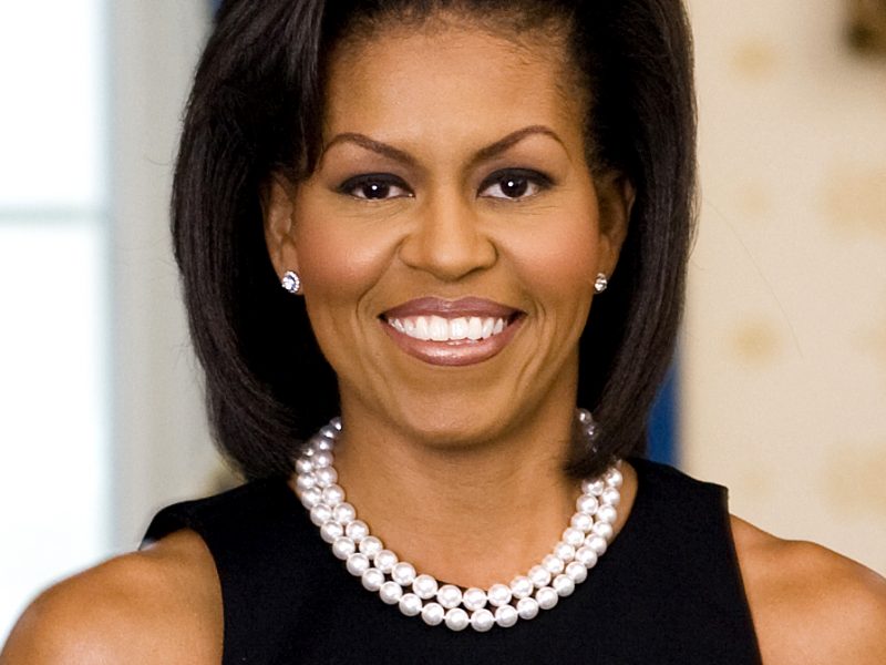 Kering sponsorise Michelle Obama lors de sa venue en France