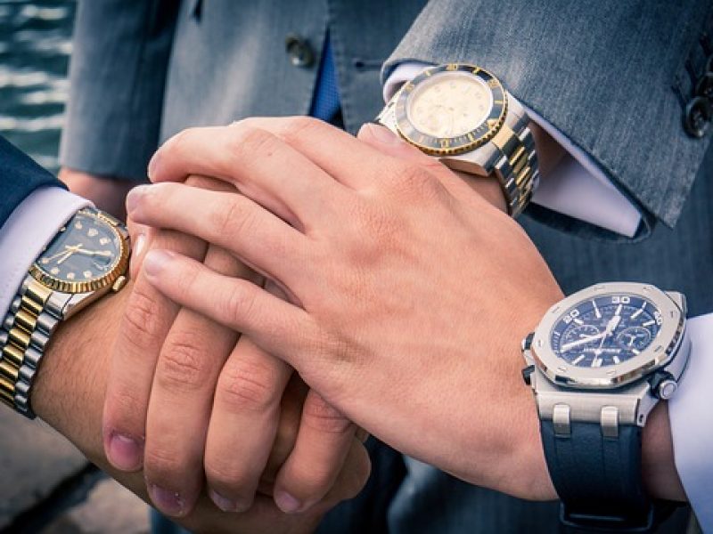 E-commerce : les ventes de montres de luxe progressent encore