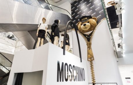 Moschino s’associe à TonyMoly pour une collection maquillage