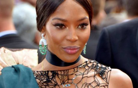 Naomi Campbell devient pour la première fois égérie cosmétique