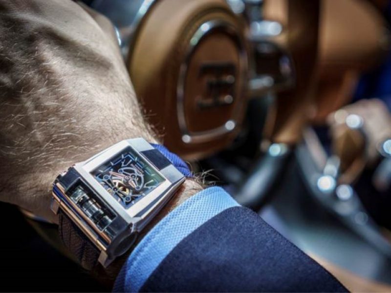 Parmigiani sort sa montre Bugatti Chiron Sport
