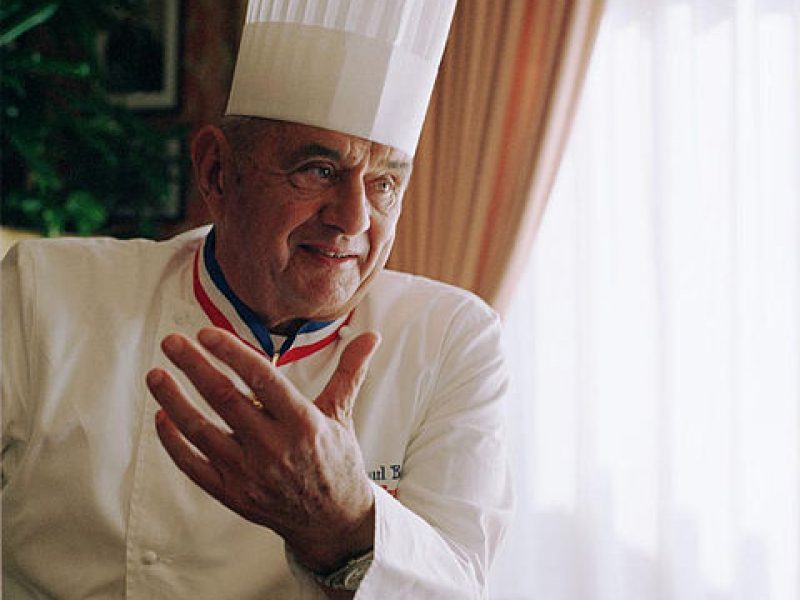 L’Auberge du Pont de Paul Bocuse reçoit la distinction Entreprise du Patrimoine Vivant