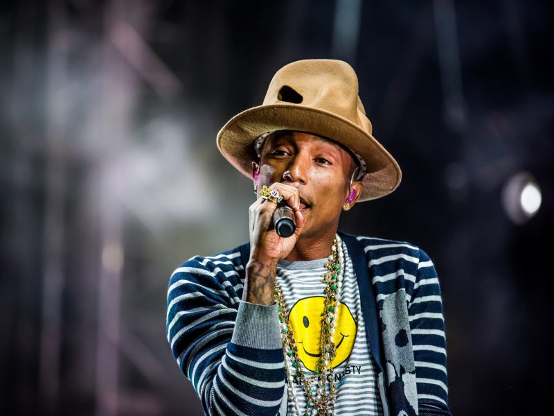 Pharrell Williams collabore avec Chanel pour lancer une nouvelle collection