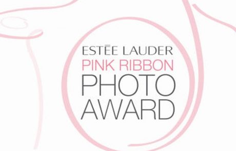 Estée Lauder lance l’édition 2018 du Pink Ribbon Photo Award