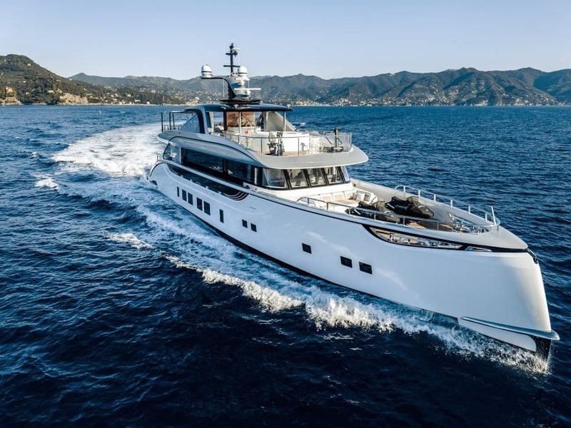 Porsche : un yacht à 12 millions d’euros