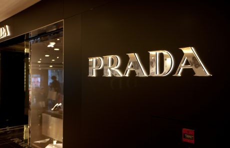 Prada voit enfin son bénéfice net augmenter