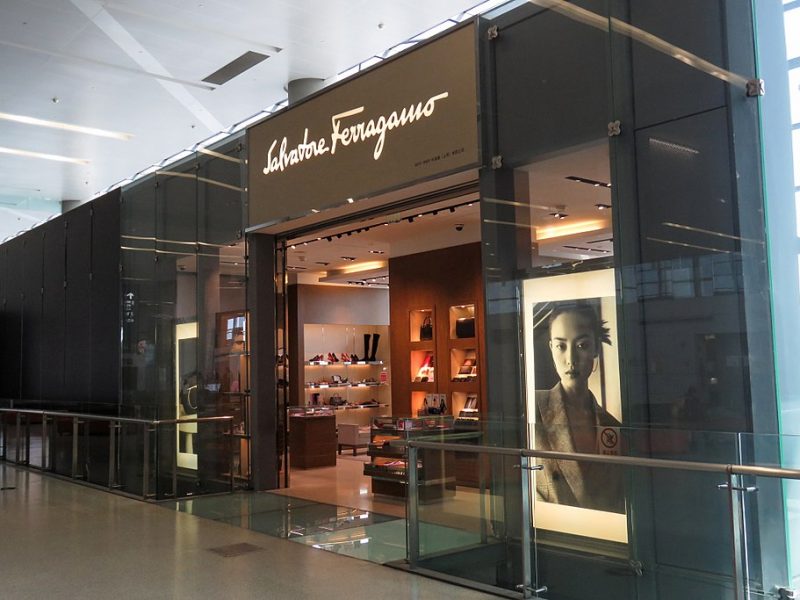 Paul Andrew, nouveau directeur de la création chez Salvatore Ferragamo