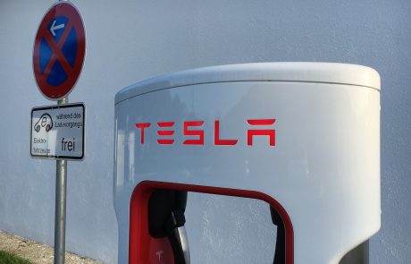 Tesla : une sortie de Bourse mouvementée