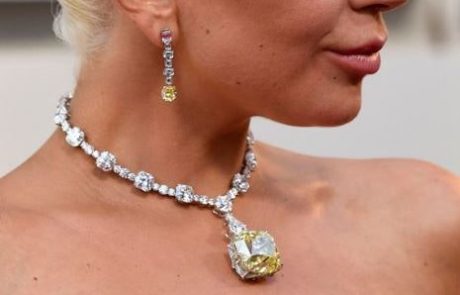 Oscars 2019 : le collier Tiffany Diamond brille sur le tapis rouge