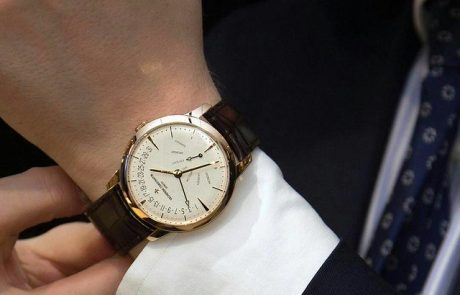 Contrefaçon : Vacheron Constantin innove avec la blockchain Arianee