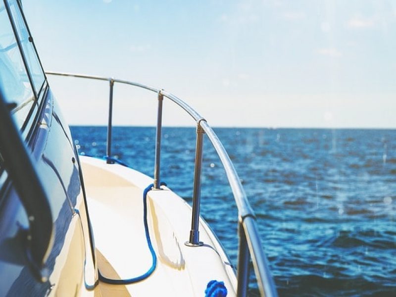 90R : le yacht de luxe signé Ocean Alexander