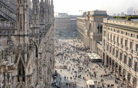 Bernard Arnault s’offre un lieu historique à Milan