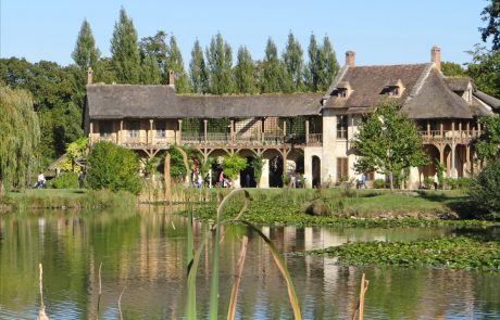 Le Hameau de la Reine rouvre ses portes grâce à LVMH