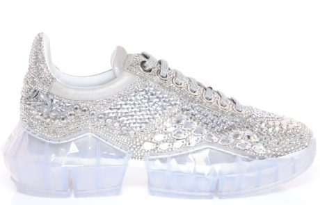 Jimmy Choo signe des sneakers en cristal Swarovski