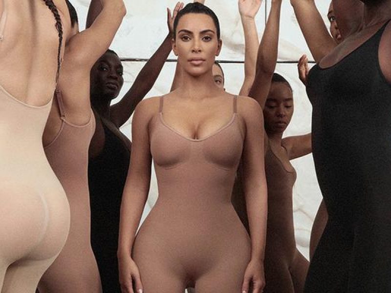 Kim Kardashian au plus près du corps